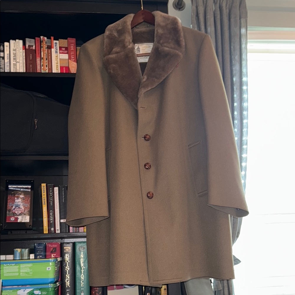 Men's London Fog Brown Coat with Fur Collar